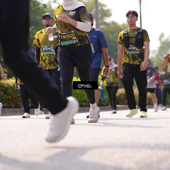 Runner Photo 6602050