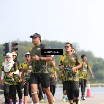 Runner Photo 6602077