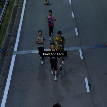 Runner Photo 6602192