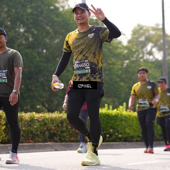 Runner Photo 6602220
