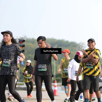Runner Photo 6602379