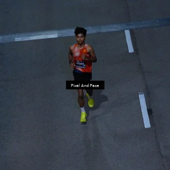 Runner Photo 6602440
