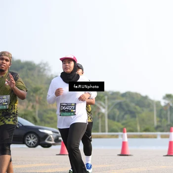 Runner Photo 6602450