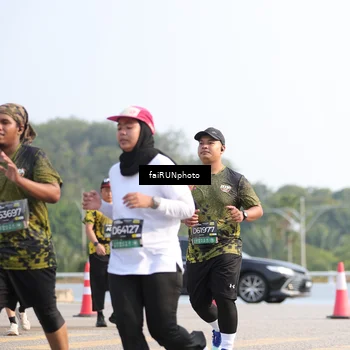 Runner Photo 6602473