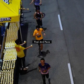 Runner Photo 6602531