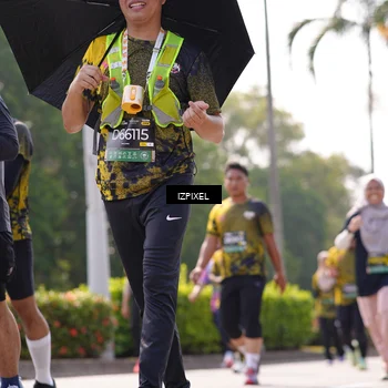 Runner Photo 6602550