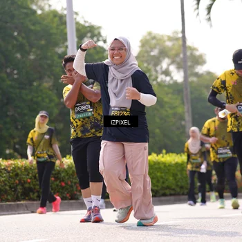 Runner Photo 6602572