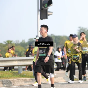 Runner Photo 6602645