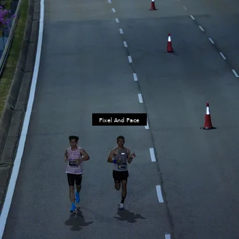 Runner Photo 6602715
