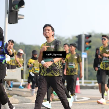 Runner Photo 6602792