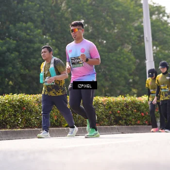 Runner Photo 6602809