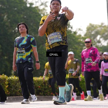 Runner Photo 6602813