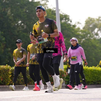 Runner Photo 6602841