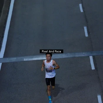 Runner Photo 6602845