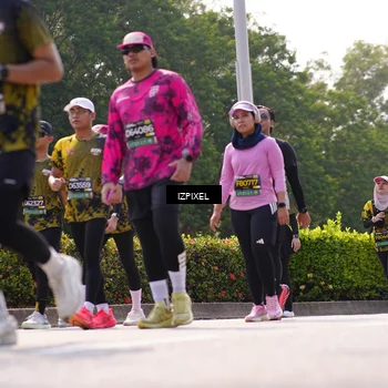 Runner Photo 6602865