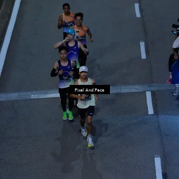 Runner Photo 6602897