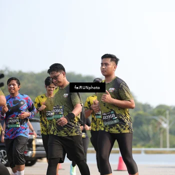 Runner Photo 6602991