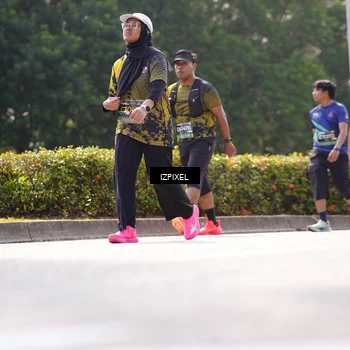 Runner Photo 6603007