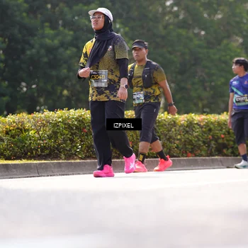 Runner Photo 6603013