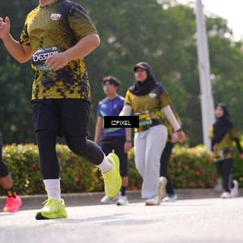 Runner Photo 6603054