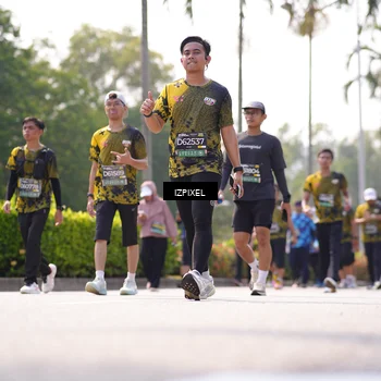 Runner Photo 6603065