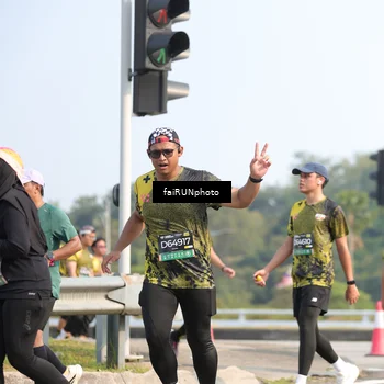 Runner Photo 6603076