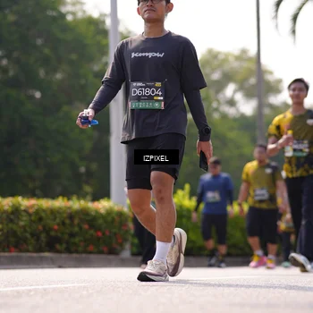 Runner Photo 6603105