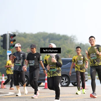 Runner Photo 6603150