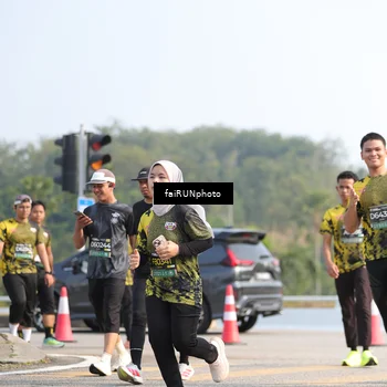 Runner Photo 6603156
