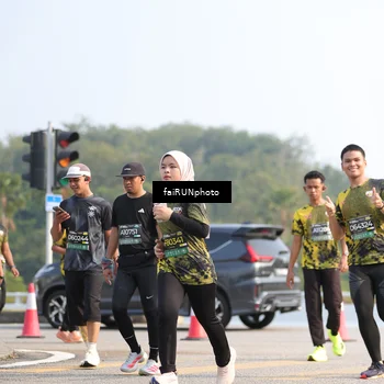 Runner Photo 6603159