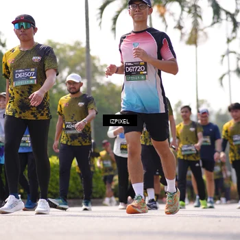Runner Photo 6603169