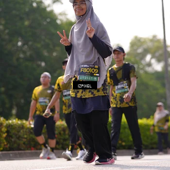 Runner Photo 6603255