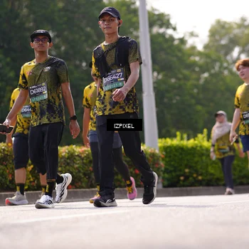 Runner Photo 6603268