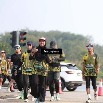 Runner Photo 6603270