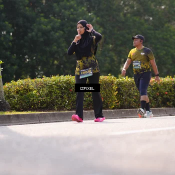 Runner Photo 6603334