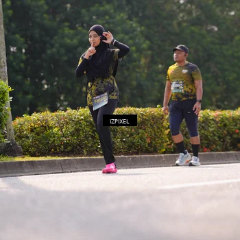 Runner Photo 6603339