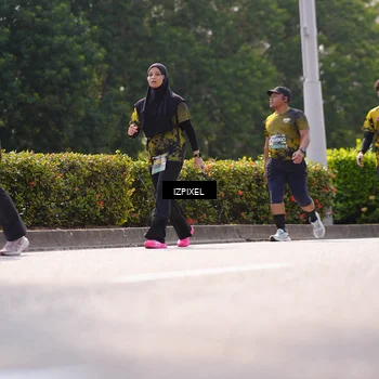 Runner Photo 6603342