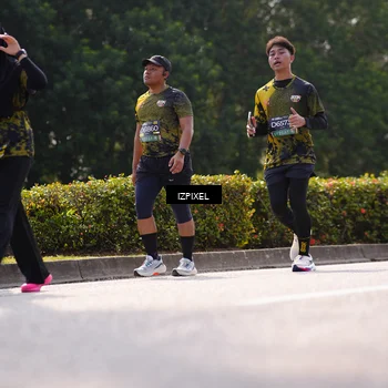 Runner Photo 6603348