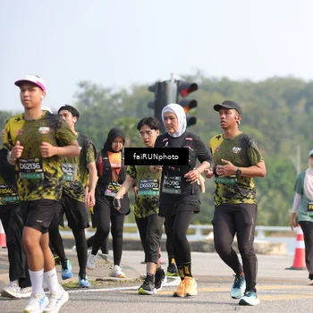 Runner Photo 6603367