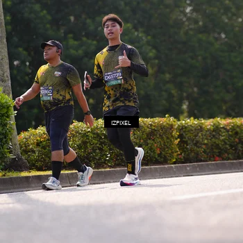 Runner Photo 6603378