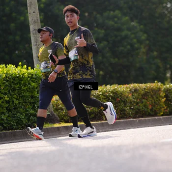 Runner Photo 6603382