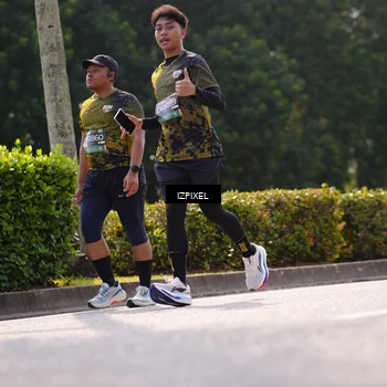 Runner Photo 6603391