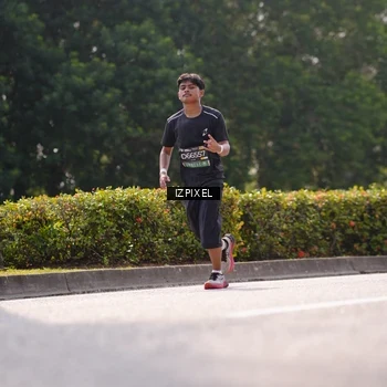Runner Photo 6603413