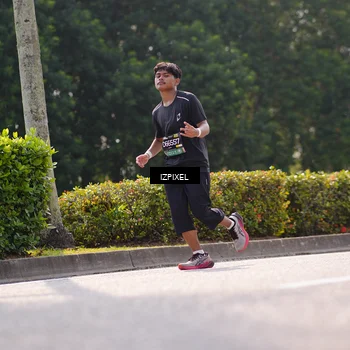 Runner Photo 6603418