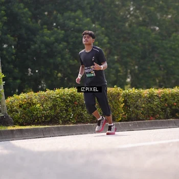 Runner Photo 6603437