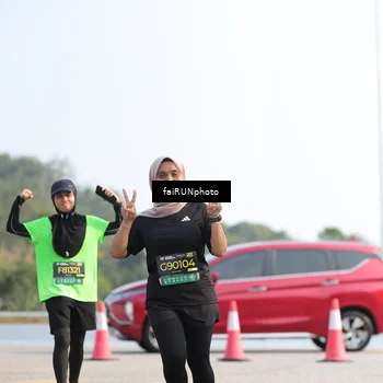 Runner Photo 6603449