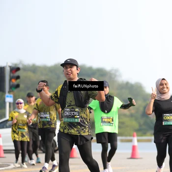 Runner Photo 6603452
