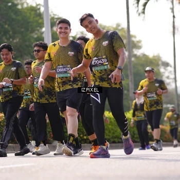 Runner Photo 6603479