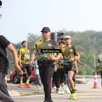 Runner Photo 6603550