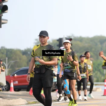 Runner Photo 6603553